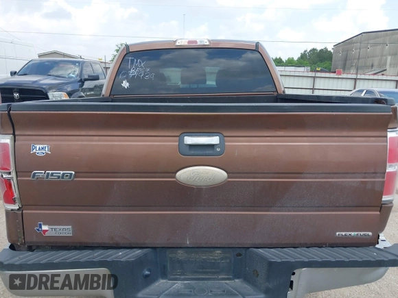 2011 Ford F-150 XL with VIN 1FTEW1CM0BFC71939, listed as a IAAI auction lot 42132589 with 252,289 mi miles and . Bid and sale history available at DreamBid. Image 16.
