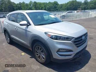 2016 Hyundai Tucson SE z VIN KM8J3CA40GU123598, wystawiony jako IAAI lot #42352806 z przebiegiem 95 622 mil mil oraz . Historia ofert i sprzedaży dostępna na DreamBid. Obrazek 1.