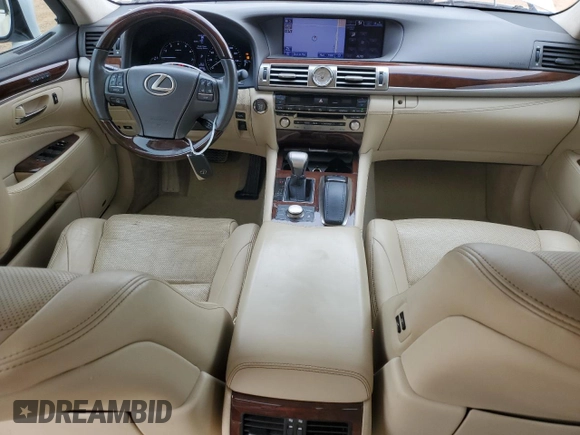 2013 Lexus LS 460 L with VIN JTHGL5EF1D5047402, listed as a Copart auction lot 70595804 with 95,553 mi miles and Salvage title. Bid and sale history available at DreamBid. Image 8.