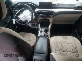 2022 Ford Escape SE with VIN 1FMCU9G61NUC02650, listed as a Copart auction lot 81252904 with Not provided miles and Non repairable. Bid and sale history available at DreamBid. Image 8.