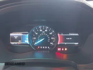2017 Ford Explorer Sport z VIN 1FM5K8GT1HGB00329, wystawiony jako IAAI lot #42702719 z przebiegiem 102 877 mil mil oraz . Historia ofert i sprzedaży dostępna na DreamBid. Obrazek 7.
