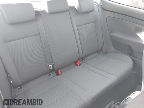 2009 Volkswagen Rabbit S with VIN WVWBB71K09W101853, listed as a IAAI auction lot 41658313 with 83,221 mi miles and . Bid and sale history available at DreamBid. Image 8.
