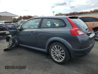 2010 Volvo C30 z VIN YV1672MK6A2173602, wystawiony jako Copart lot #77422084 z przebiegiem 120 350 mil mil oraz Szkoda całkowita • Salvage title. Historia ofert i sprzedaży dostępna na DreamBid. Obrazek 2.