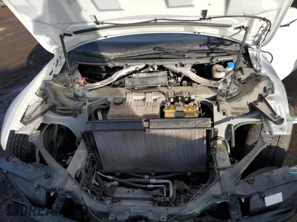 2016 Tesla Model S 90D with VIN 5YJSA1E24GF158505, listed as a Copart auction lot 87681485 with 91,225 mi miles and Salvage title. Bid and sale history available at DreamBid. Image 13.