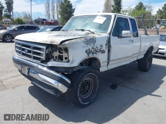 1995 Ford F-150 with VIN 1FTEX14N0SKB17050, listed as a IAAI auction lot 42019771 with 1 mi miles. Bid and sale history available at carsss.com. Image 6.