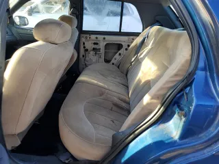 1998 Ford Crown Victoria Police with VIN 2FAFP71W5WX174213, listed as a Copart auction lot 87191094 with 288,723 mi miles and Salvage Title. Bid and sale history available at carsss.com. Image 10.