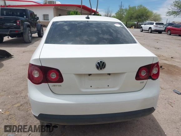 2008 Volkswagen Jetta SE z VIN 3VWRM71K38M176776, wystawiony jako IAAI lot #42244339 z przebiegiem 183 673 mil mil oraz . Historia ofert i sprzedaży dostępna na DreamBid. Obrazek 15.