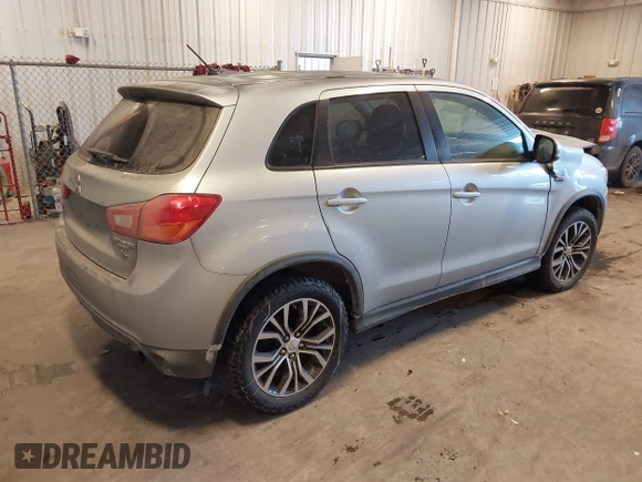 2016 Mitsubishi Outlander Sport 2.4 ES with VIN JA4AR3AW7GZ033432, listed as a IAAI auction lot 41375756 with 117,409 mi miles. Bid and sale history available at carsss.com. Image 4.