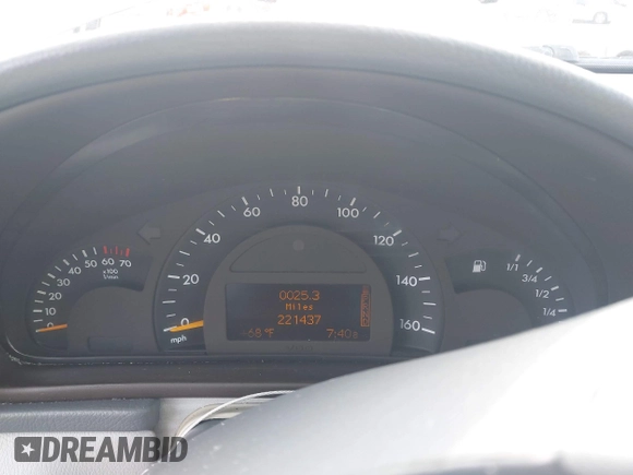 2004 Mercedes-Benz C 320 with VIN WDBRF64J74F481703, listed as a IAAI auction lot 41198886 with 221,437 mi miles and . Bid and sale history available at DreamBid. Image 7.
