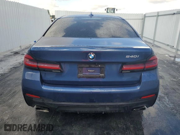 2021 BMW 5 Series 540i with VIN WBA53BJ09MCF41902, listed as a Copart auction lot 42562425 with 71,719 mi miles and Clean Title. Bid and sale history available at DreamBid. Image 6.