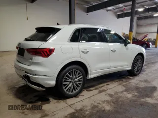 2022 Audi Q3 Premium with VIN WA1AUCF39N1047969, listed as a Copart auction lot 70757204 with 30,800 mi miles and Salvage Title. Bid and sale history available at carsss.com. Image 3.