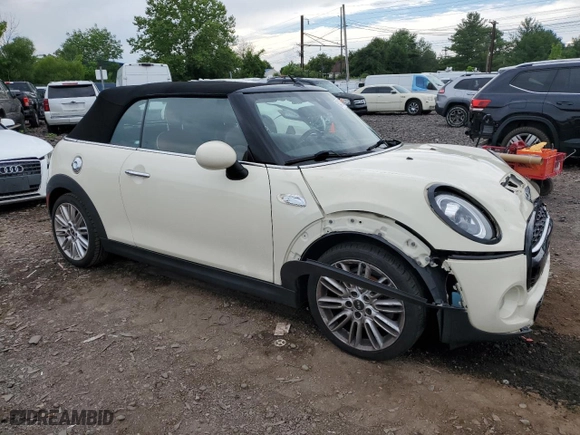 2019 MINI Convertible Cooper S with VIN WMWWG9C58K3E41314, listed as a Copart auction lot 64310264 with NaN miles and Salvage Title. Bid and sale history available at carsss.com. Image 4.
