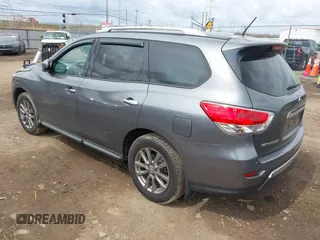 2016 Nissan Pathfinder Platinum with VIN 5N1AR2MM9GC641381, listed as a IAAI auction lot 41869911 with 166,127 mi miles. Bid and sale history available at carsss.com. Image 3.