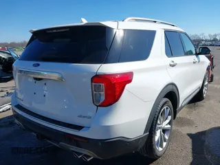 2021 Ford Explorer Platinum with VIN 1FM5K8HCXMGA11853, listed as a IAAI auction lot 41571946 with 37,193 mi miles. Bid and sale history available at carsss.com. Image 4.