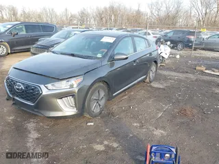 2022 Hyundai Ioniq Hybrid SE with VIN KMHC75LC6NU275962, listed as a IAAI auction lot 41297650 with 28,274 mi miles. Bid and sale history available at carsss.com. Image 16.