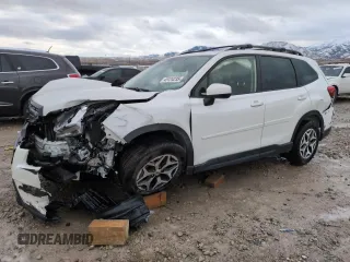 2023 Subaru Forester Premium with VIN JF2SKAEC6PH495247, listed as a Copart auction lot 45124235 with 18,266 mi miles and Salvage Title. Bid and sale history available at carsss.com. Image 1.