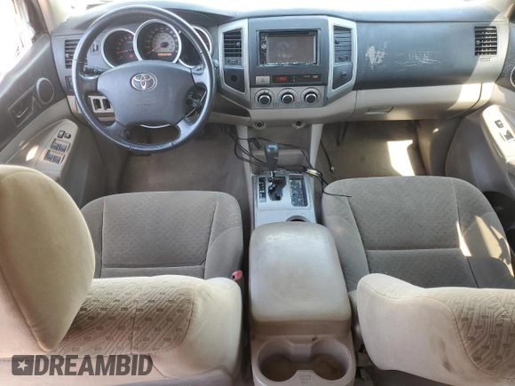 2007 Toyota Tacoma PreRunner z VIN 3TMJU62N27M037921, wystawiony jako Copart lot #56939075 z przebiegiem 203 275 mil mil oraz Szkoda całkowita • Salvage title. Historia ofert i sprzedaży dostępna na DreamBid. Obrazek 8.