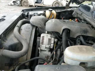 2003 Chevrolet Silverado 1500 LT с VIN 1GCEK19T33E303171, выставлен на аукционе IAAI как лот 42173297 с пробегом 167 859 миль миль и . История ставок и продаж доступна на DreamBid. Изображение 12.