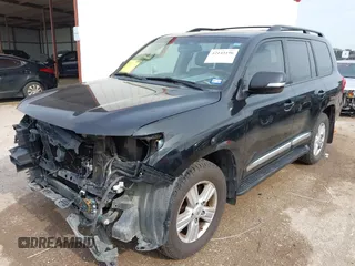 2013 Toyota Land Cruiser z VIN JTMHY7AJ7D4019851, wystawiony jako IAAI lot #42143196 z przebiegiem 147 560 mil mil oraz . Historia ofert i sprzedaży dostępna na DreamBid. Obrazek 2.