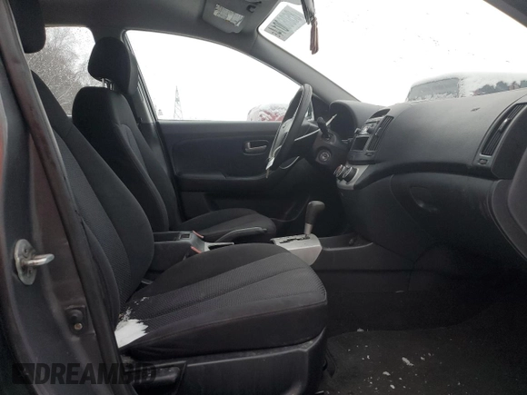 2009 Hyundai Elantra z VIN KMHDT45D49U740390, wystawiony jako Copart lot #86060014 z przebiegiem 194 162 mil mil oraz Szkoda całkowita • Salvage title. Historia ofert i sprzedaży dostępna na DreamBid. Obrazek 7.