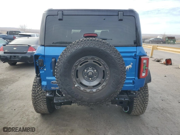 2024 Ford Bronco Badlands with VIN 1FMEE9BP2RLA95724, listed as a Copart auction lot 86332164 with 746 mi miles and Salvage Title. Bid and sale history available at carsss.com. Image 6.