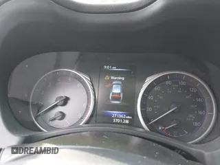 2015 Infiniti Q50 Premium with VIN JN1BV7AP5FM352834, listed as a IAAI auction lot 42037967 with 271,362 mi miles. Bid and sale history available at carsss.com. Image 7.