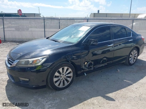 2015 Honda Accord Sedan EX-L with VIN 1HGCR2F85FA144580, listed as a IAAI auction lot 41674096 with 159,293 mi miles. Bid and sale history available at carsss.com. Image 2.