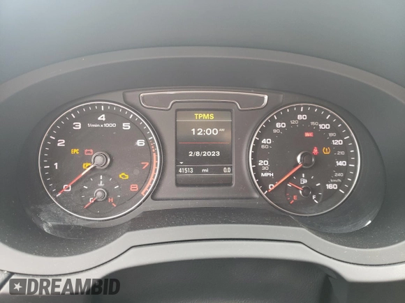 2018 Audi Q3 Premium with VIN WA1BCCFS7JR035197, listed as a Copart auction lot 40069483 with 41,513 mi miles. Bid and sale history available at carsss.com. Image 9.