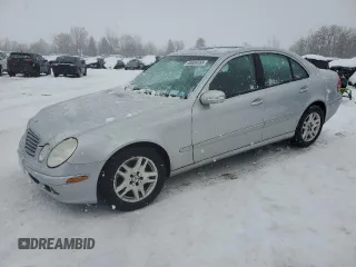 2004 Mercedes-Benz E-Class 3.2L with VIN WDBUF82J84X148459, listed as a Copart auction lot 88934355 with 104,339 mi miles and Non Repairable. Bid and sale history available at carsss.com. Image 1.