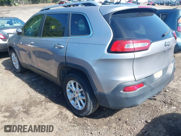 2018 Jeep Cherokee Latitude with VIN 1C4PJLCB4JD612058, listed as a IAAI auction lot 42176036 with 162,153 mi miles and . Bid and sale history available at DreamBid. Image 3.