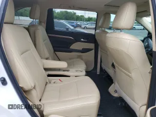 2017 Toyota Highlander Limited with VIN 5TDYZRFH5HS211889, listed as a Copart auction lot 54254785 with 96,914 mi miles and Salvage title. Bid and sale history available at DreamBid. Image 11.