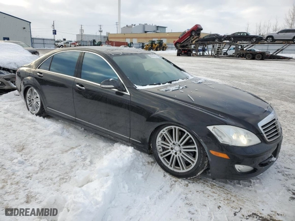 2009 Mercedes-Benz S-Class 5.5L V8 with VIN WDDNG86X69A264020, listed as a Copart auction lot 45210155 with 120,147 mi miles and Clean Title. Bid and sale history available at carsss.com. Image 4.