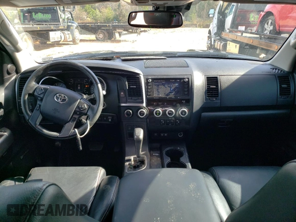 2020 Toyota Sequoia SR5 with VIN 5TDBY5G11LS175808, listed as a Copart auction lot 67986122 with 82,449 mi miles. Bid and sale history available at carsss.com. Image 8.
