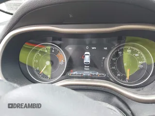 2017 Jeep Cherokee High Altitude с VIN 1C4PJMDS3HW593716, выставлен на аукционе IAAI как лот 42391528 с пробегом 66 666 миль миль и . История ставок и продаж доступна на DreamBid. Изображение 7.