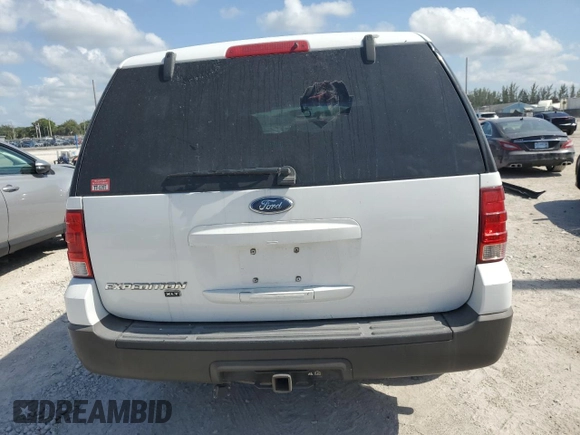 2004 Ford Expedition Special Service z VIN 1FMRU15W94LB82330, wystawiony jako Copart lot #57448795 z przebiegiem 262 122 mil mil oraz Nie do naprawy • Non repairable. Historia ofert i sprzedaży dostępna na DreamBid. Obrazek 6.