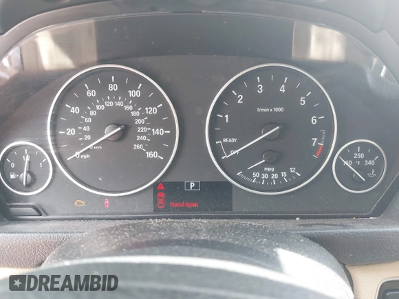 2013 BMW 3 Series 328i с VIN WBA3A5G59DNP23439, выставлен на аукционе IAAI как лот 42387526 с пробегом 178 524 миль миль и . История ставок и продаж доступна на DreamBid. Изображение 7.