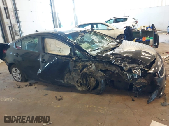 2018 Kia Forte LX with VIN 3KPFK4A7XJE243282, listed as a IAAI auction lot 41688706 with 45,192 mi miles and . Bid and sale history available at DreamBid. Image 14.