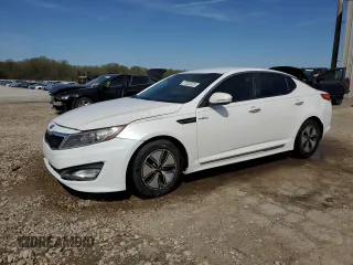 2013 Kia Optima Hybrid EX with VIN KNAGM4AD5D5040303, listed as a Copart auction lot 51323025 with 131,408 mi miles and Salvage Title. Bid and sale history available at carsss.com. Image 1.