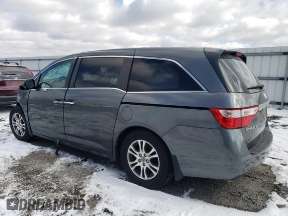 2011 Honda Odyssey EX-L with VIN 5FNRL5H63BB076398, listed as a Copart auction lot 44438995 with 190,714 mi miles and Salvage Title. Bid and sale history available at carsss.com. Image 2.