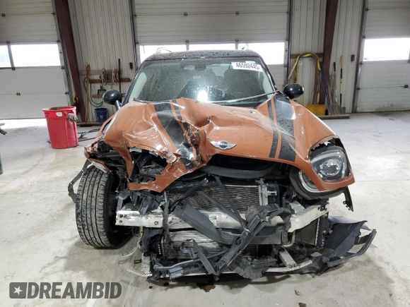 2018 MINI Countryman Cooper S z VIN WMZYT5C32J3E62429, wystawiony jako Copart lot #46592445 z przebiegiem 71 676 mil mil oraz Szkoda całkowita • Salvage title. Historia ofert i sprzedaży dostępna na DreamBid. Obrazek 5.