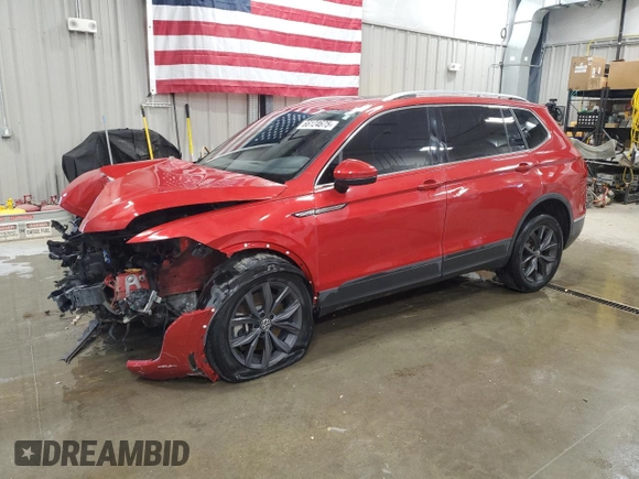 2022 Volkswagen Tiguan SE with VIN 3VV2B7AX2NM039833, listed as a Copart auction lot 66124675 with 43,536 mi miles and Clean title. Bid and sale history available at DreamBid. Image 1.