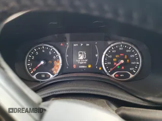 2015 Jeep Renegade Latitude with VIN ZACCJABT1FPB34509, listed as a Copart auction lot 52990165 with 53,098 mi miles and Salvage Title. Bid and sale history available at DreamBid. Image 9.