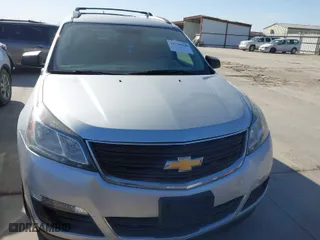 2017 Chevrolet Traverse LS with VIN 1GNKRFED6HJ349609, listed as a IAAI auction lot 41718938 with 165,883 mi miles. Bid and sale history available at carsss.com. Image 6.