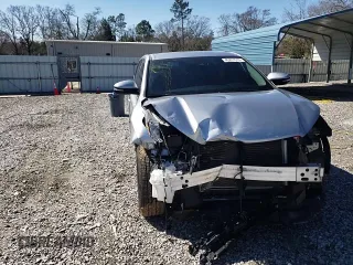 2018 Toyota Highlander LE z VIN 5TDZARFH4JS040991, wystawiony jako Copart lot #48375895 z przebiegiem 47 243 mil mil oraz Szkoda całkowita • Salvage title. Historia ofert i sprzedaży dostępna na DreamBid. Obrazek 11.