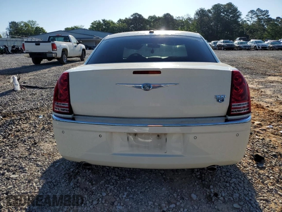 2009 Chrysler 300 with VIN 2C3LA63T59H583018, listed as a Copart auction lot 52827155 with 207,021 mi miles and Clean Title. Bid and sale history available at carsss.com. Image 6.