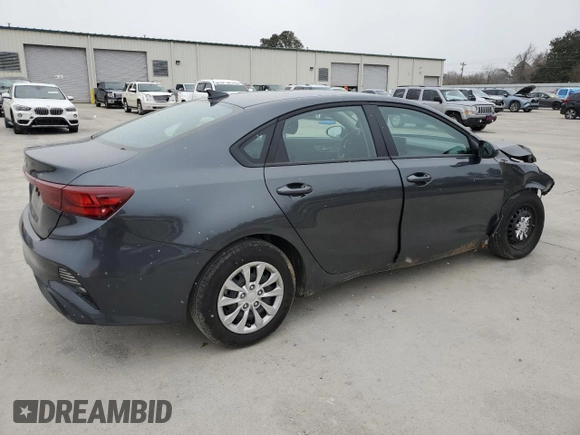 2024 Kia Forte LX with VIN 3KPF24AD5RE814985, listed as a Copart auction lot 88489505 with 18,529 mi miles and Salvage Title. Bid and sale history available at carsss.com. Image 3.