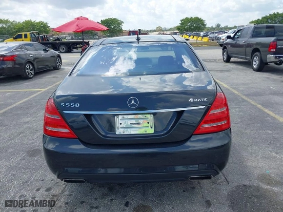 2012 Mercedes-Benz S-Class S 550 with VIN WDDNG9EB6CA432600, listed as a IAAI auction lot 41932873 with 98,117 mi miles. Bid and sale history available at carsss.com. Image 16.