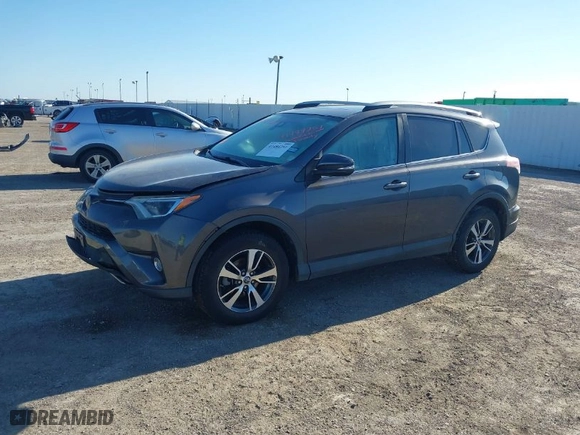 2018 Toyota RAV4 XLE with VIN 2T3RFREVXJW747570, listed as a IAAI auction lot 41484251 with 1 mi miles. Bid and sale history available at carsss.com. Image 2.
