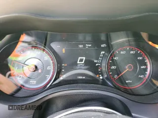 2023 Dodge Charger SXT z VIN 2C3CDXBGXPH592389, wystawiony jako Copart lot #54956945 z przebiegiem 17 876 mil mil oraz Szkoda całkowita • Salvage title. Historia ofert i sprzedaży dostępna na DreamBid. Obrazek 9.