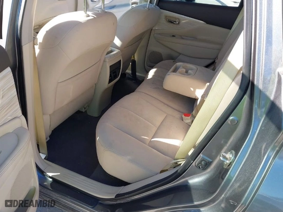 2017 Nissan Murano SL with VIN 5N1AZ2MG0HN139102, listed as a IAAI auction lot 41305044 with 107,869 mi miles. Bid and sale history available at carsss.com. Image 8.